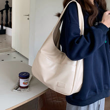 Load image into Gallery viewer, Retro Casual Tote Bag