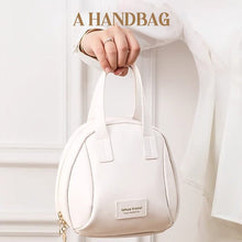 Load image into Gallery viewer, Multi-layered Shell-shaped Cosmetic Bag