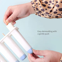 Load image into Gallery viewer, Popsicle Molds for 1 set（4 pieces）