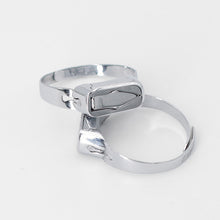 Load image into Gallery viewer, Adjustable Self Defense Ring