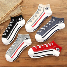 Load image into Gallery viewer, Cotton Deodorant Breathable Shallow Crew Socks