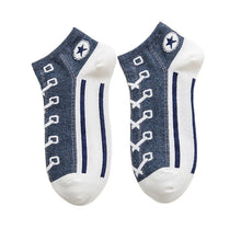 Load image into Gallery viewer, Cotton Deodorant Breathable Shallow Crew Socks