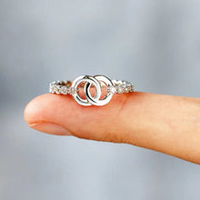 Load image into Gallery viewer, Forever Linked Interlocking Ring