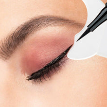 Load image into Gallery viewer, Multifunction Eye Makeup Auxiliary Guard Tool