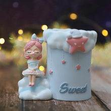 Load image into Gallery viewer, Angel Resin Pen Holder