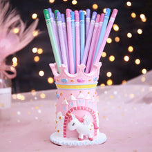 Load image into Gallery viewer, Angel Resin Pen Holder