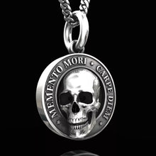 Load image into Gallery viewer, Skull Pendant