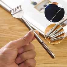 Load image into Gallery viewer, Retractable Back Scratcher