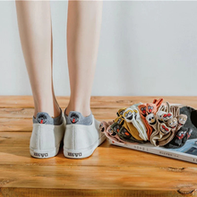 Load image into Gallery viewer, Sesame Street Embroidered Crew Socks(10 pairs)