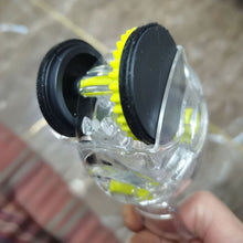 Load image into Gallery viewer, Roller Garlic Press