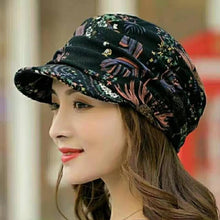 Load image into Gallery viewer, Floral Pleated Short Brim Cap