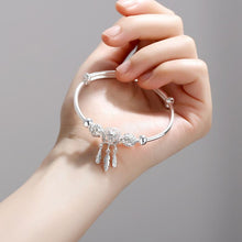 Load image into Gallery viewer, Dreamcatcher Feather Charm Bracelet