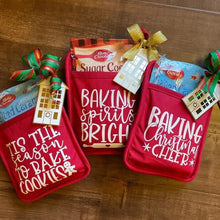 Load image into Gallery viewer, Christmas Pot Rack Baking Kit