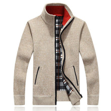 Load image into Gallery viewer, Men sweater cardigan