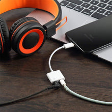 Load image into Gallery viewer, Hirundo Headphone Jack Adapter Compatible for iPhone