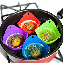Load image into Gallery viewer, Easy Silicone Egg Poacher (Set of 4)