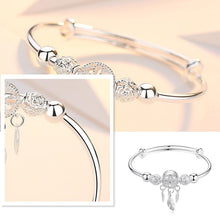 Load image into Gallery viewer, Dreamcatcher Feather Charm Bracelet