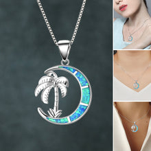 Load image into Gallery viewer, Blue Moon Palm Necklace