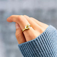 Load image into Gallery viewer, Feel My Love Hug Heart Ring